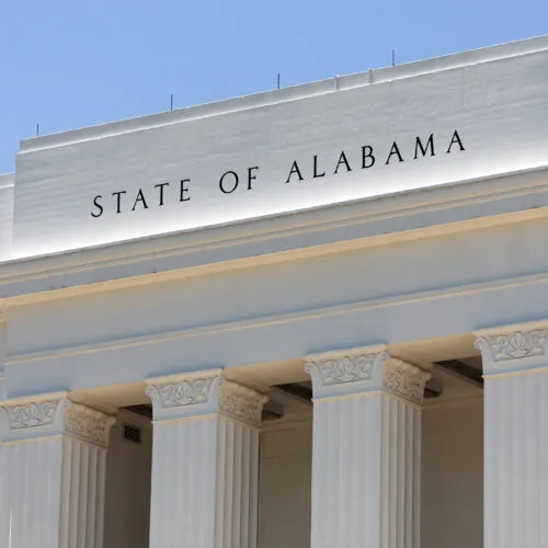 Alabama reforms spark expanded use of public defender model